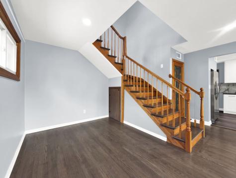 5845 South Sayre Avenue Chicago IL 60638