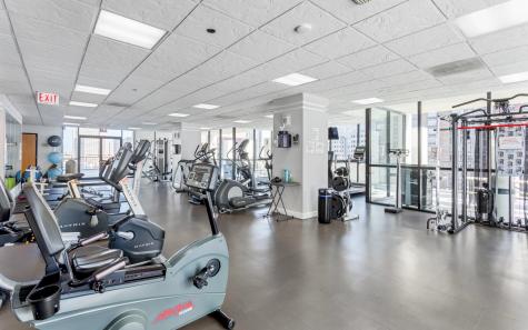 1122 North Clark Street Chicago IL 60610