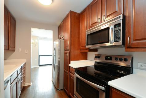 1122 North Clark Street Chicago IL 60610