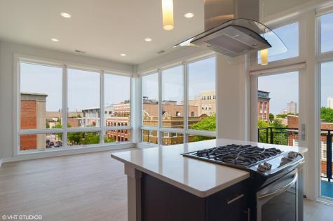 1507 West Carmen Avenue Chicago IL 60640