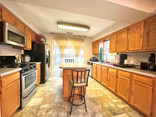8119 Oriole Drive Darien IL 60561