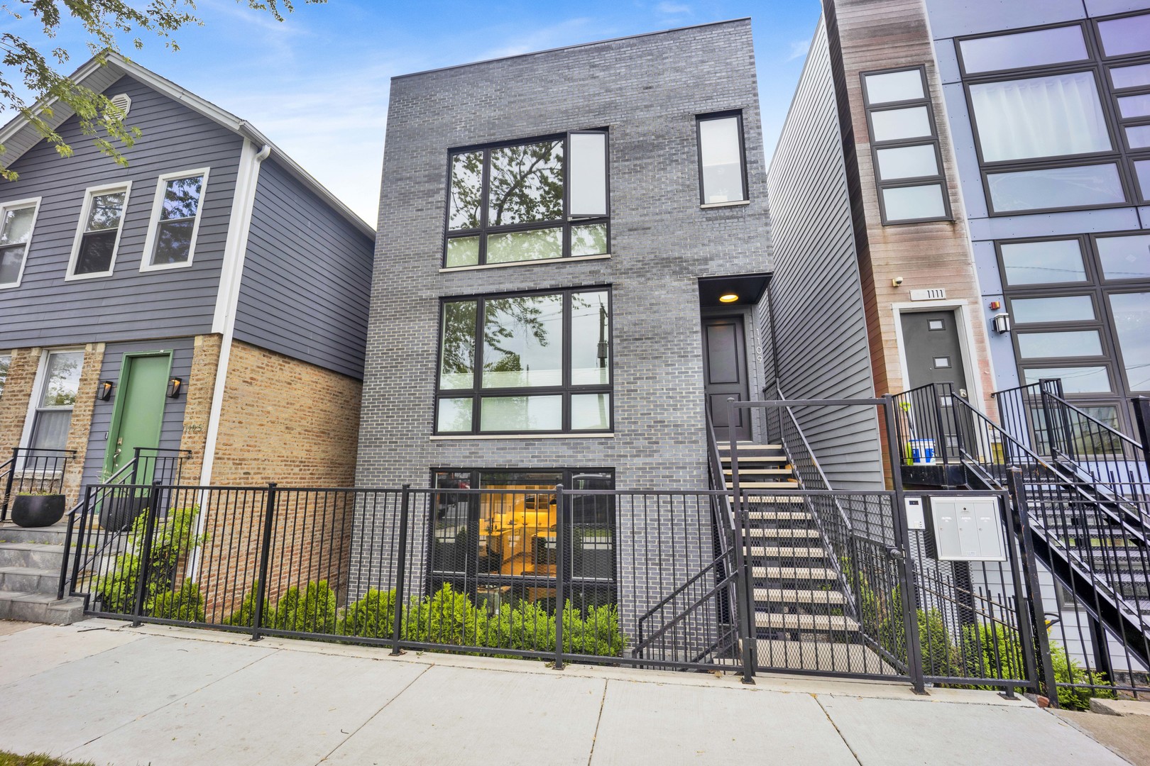 1109 West 16th Street Chicago IL 60608