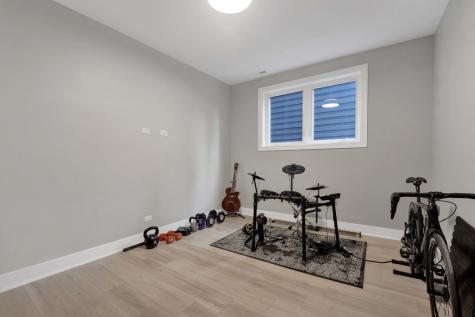 1109 West 16th Street Chicago IL 60608