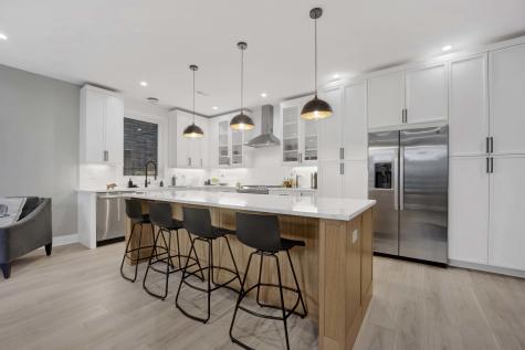 1109 West 16th Street Chicago IL 60608