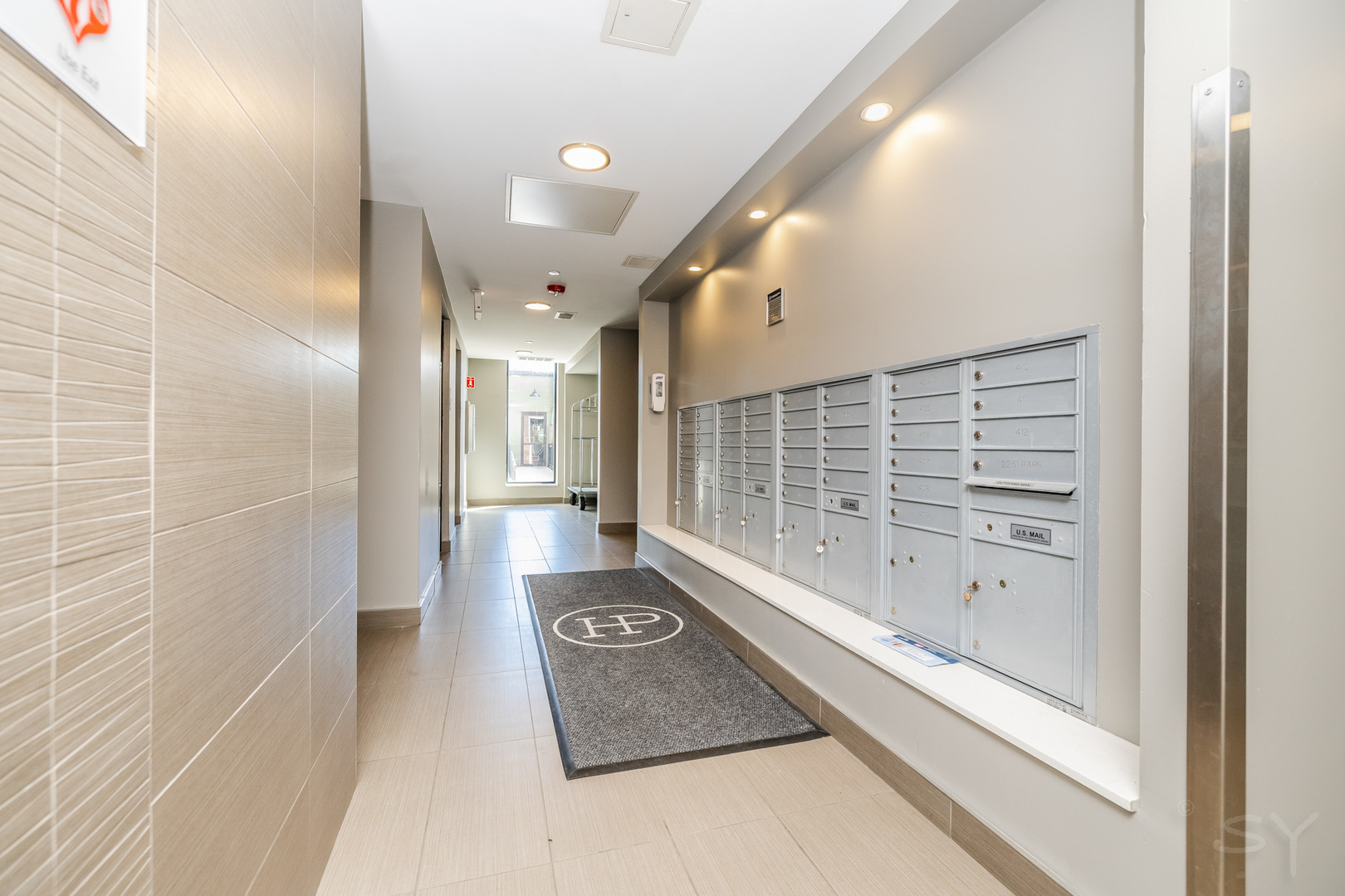 229 Park Avenue Clarendon Hills IL 60514
