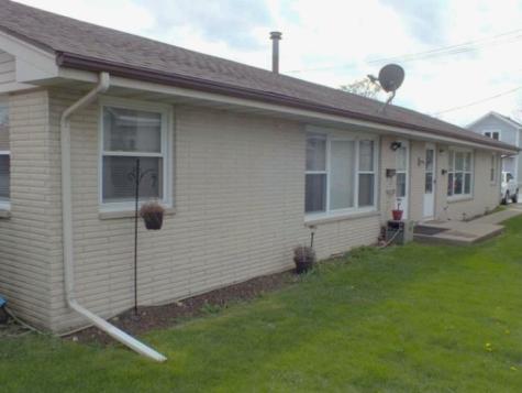 557 East Division Street Lockport IL 60441