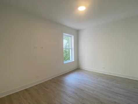 1055 West Columbia Avenue Chicago IL 60626