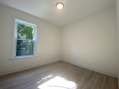 1055 West Columbia Avenue Chicago IL 60626