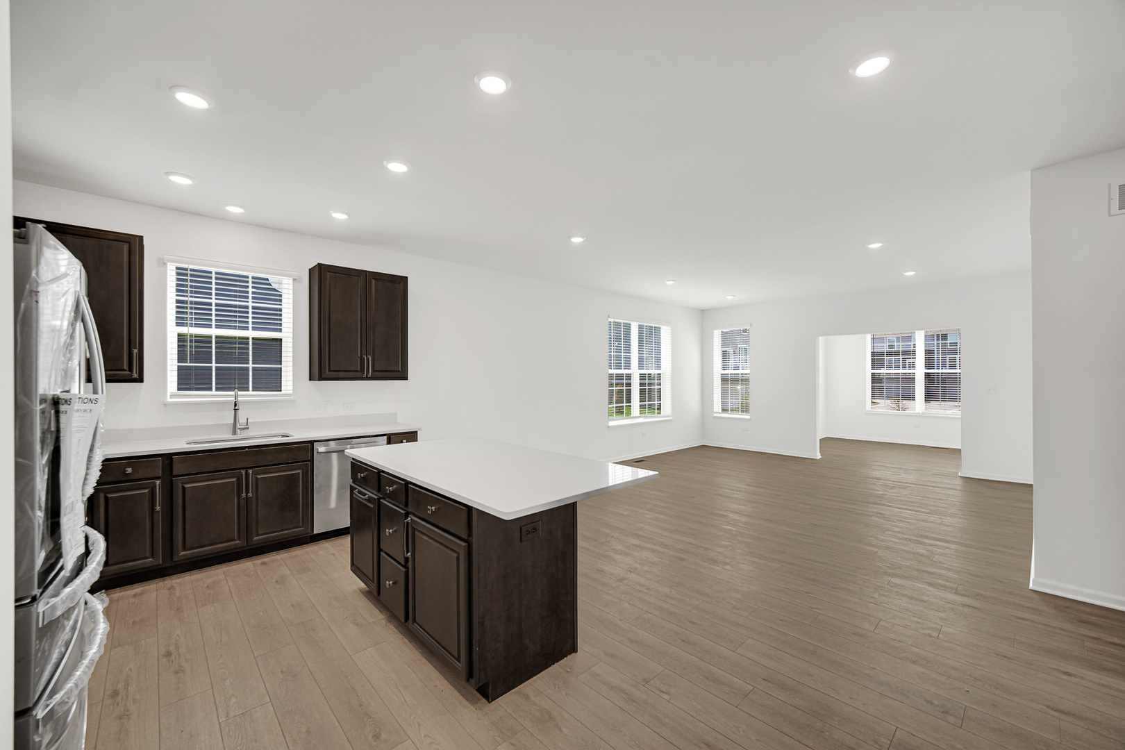 14905 South Mccarthy Circle Plainfield IL 60544