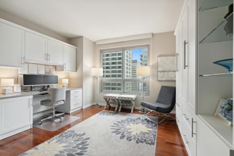 160 East Illinois Street Chicago IL 60611