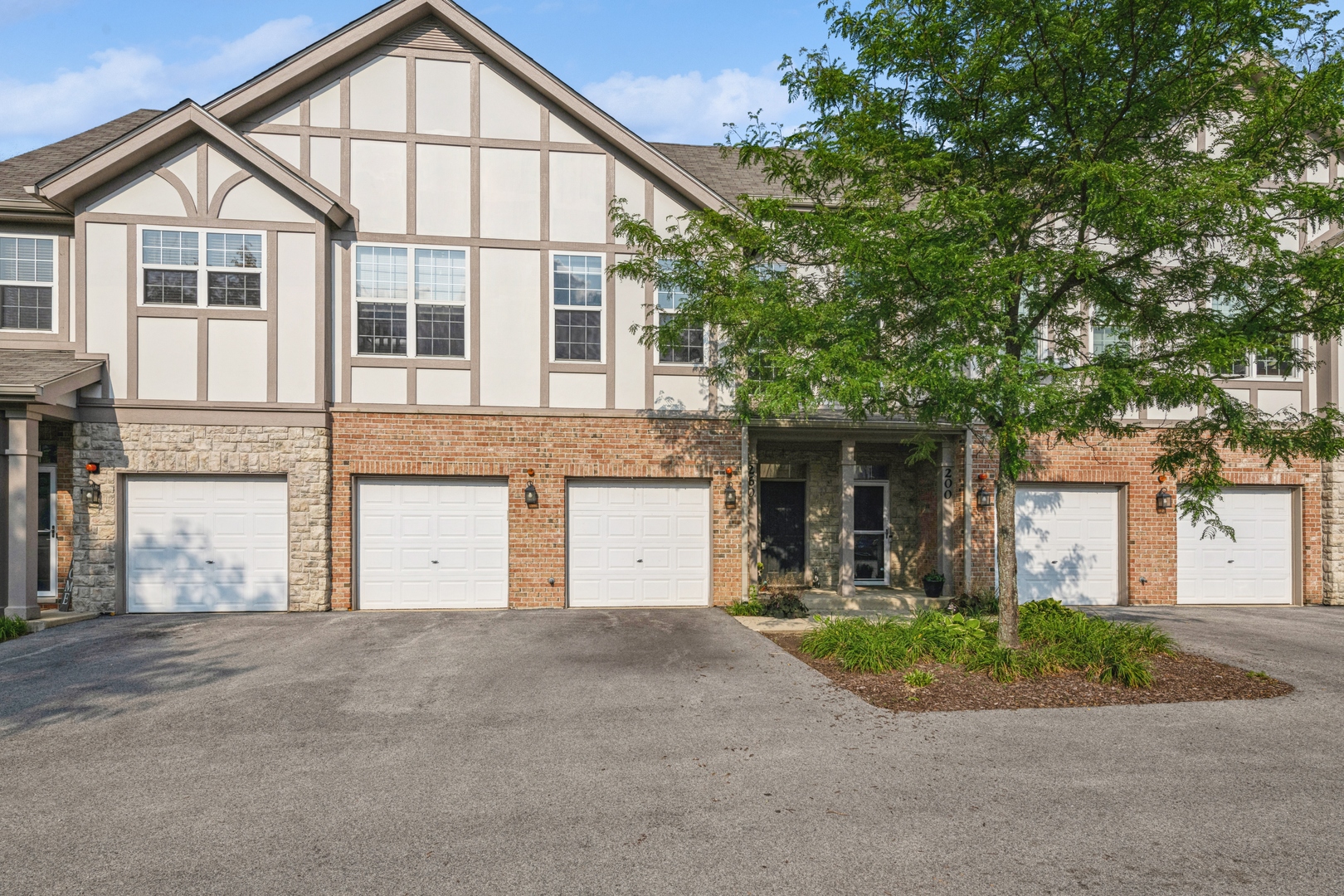 250 Rosehall Drive Lake Zurich IL 60047