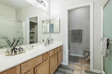 250 Rosehall Drive Lake Zurich IL 60047