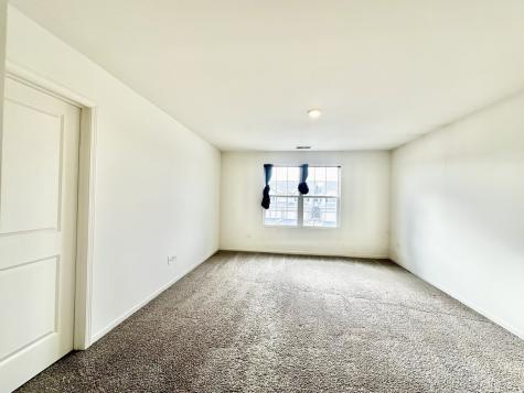 2048 Canyon Creek Court Aurora IL 60503