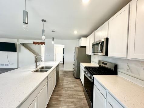 2048 Canyon Creek Court Aurora IL 60503