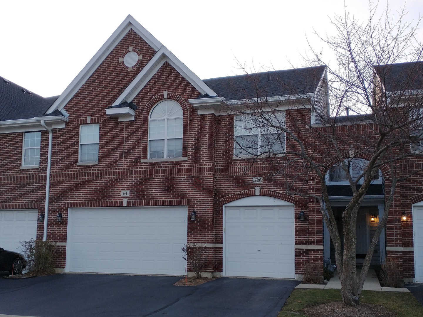 66 Fulbright Lane Schaumburg IL 60194