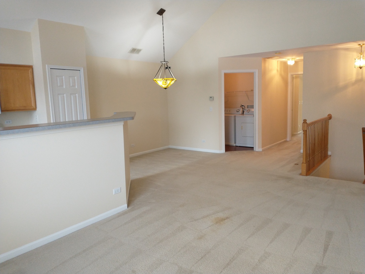 66 Fulbright Lane Schaumburg IL 60194