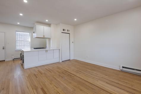 543 East 60th Street Chicago IL 60637