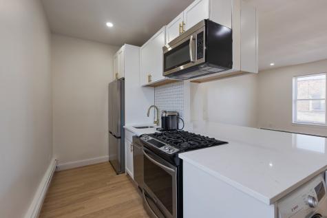 543 East 60th Street Chicago IL 60637