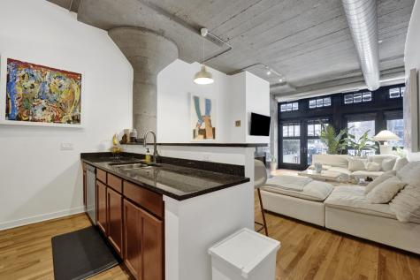 1151 West 15th Street Chicago IL 60608