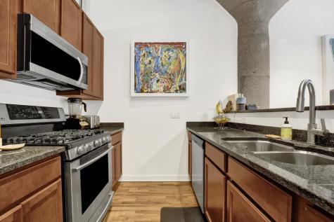 1151 West 15th Street Chicago IL 60608