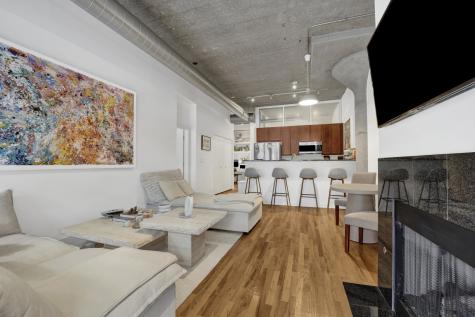 1151 West 15th Street Chicago IL 60608