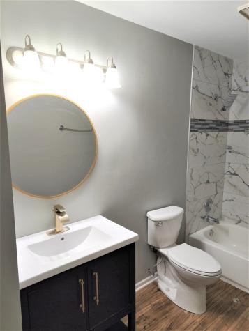 21W581 North Avenue Lombard IL 60148
