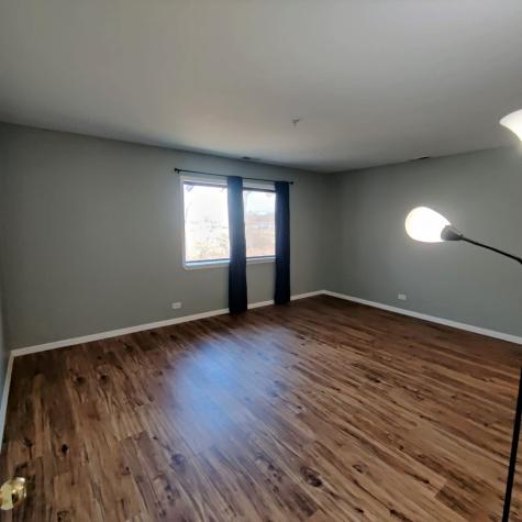 21W581 North Avenue Lombard IL 60148
