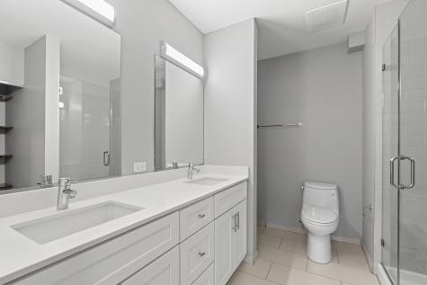 1900 West Lawrence Avenue Chicago IL 60640