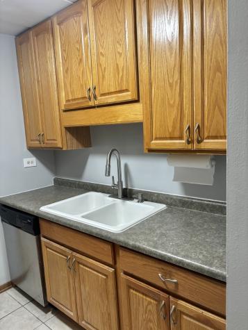 18 East Old Willow Road Prospect Heights IL 60070
