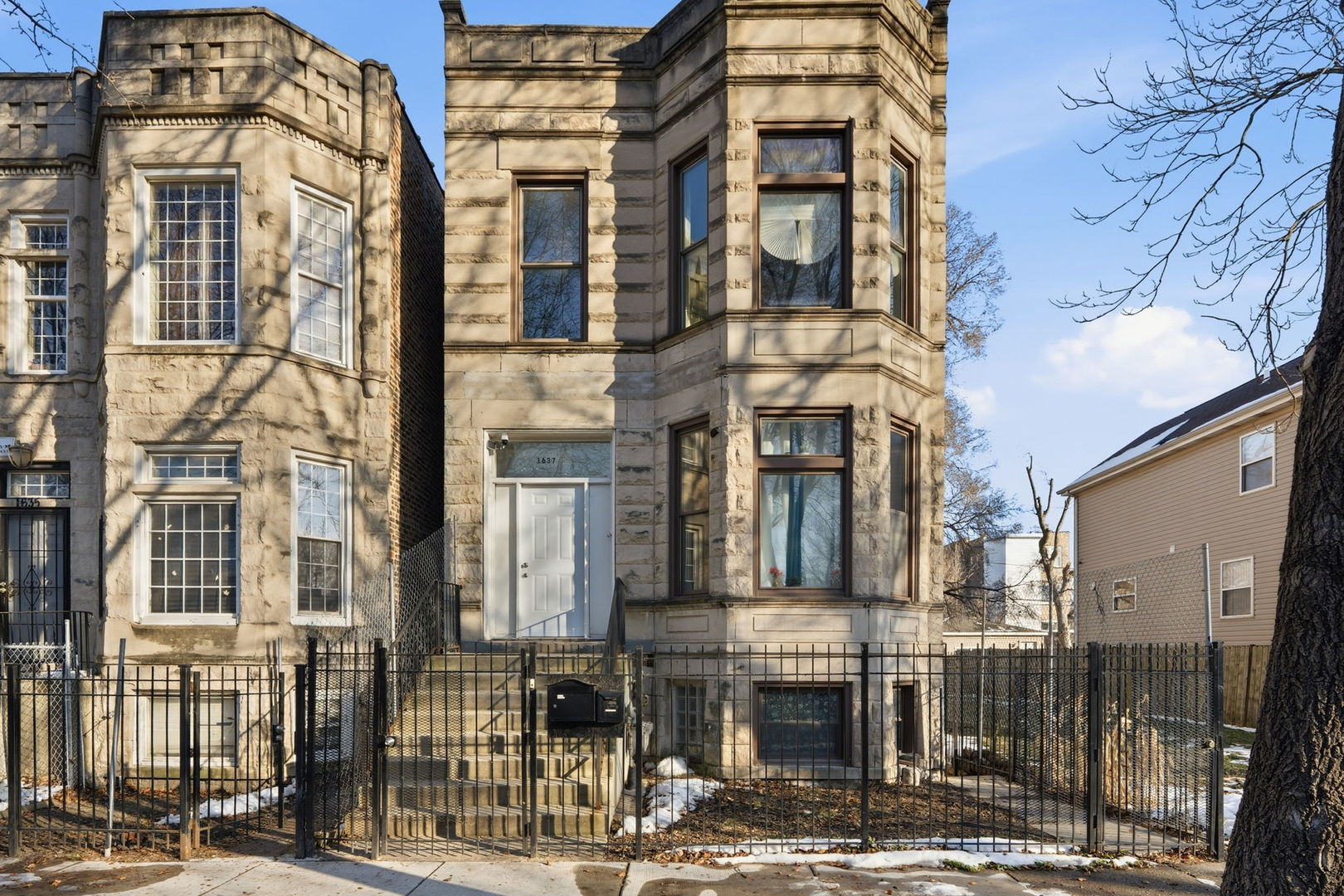 1637 South Saint Louis Avenue Chicago IL 60623