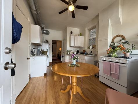 2042 West Chicago Avenue Chicago IL 60622