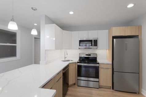 7070 North Sheridan Avenue Chicago IL 60626