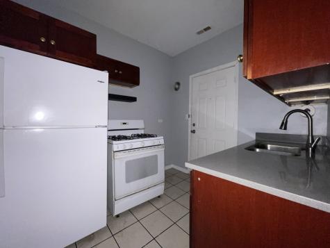 1152 North Harding Avenue Chicago IL 60651
