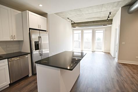 3833 North Broadway Street Chicago IL 60613