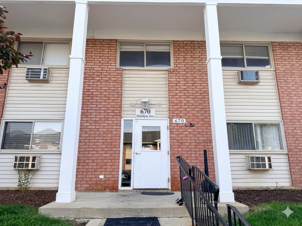 670 Marilyn Avenue Glendale Heights IL 60139