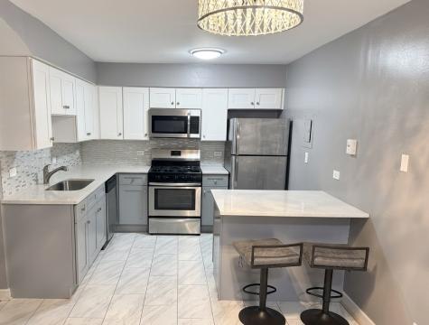 670 Marilyn Avenue Glendale Heights IL 60139