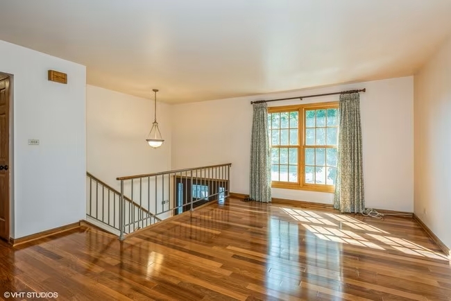1121 Needham Road Naperville IL 60563