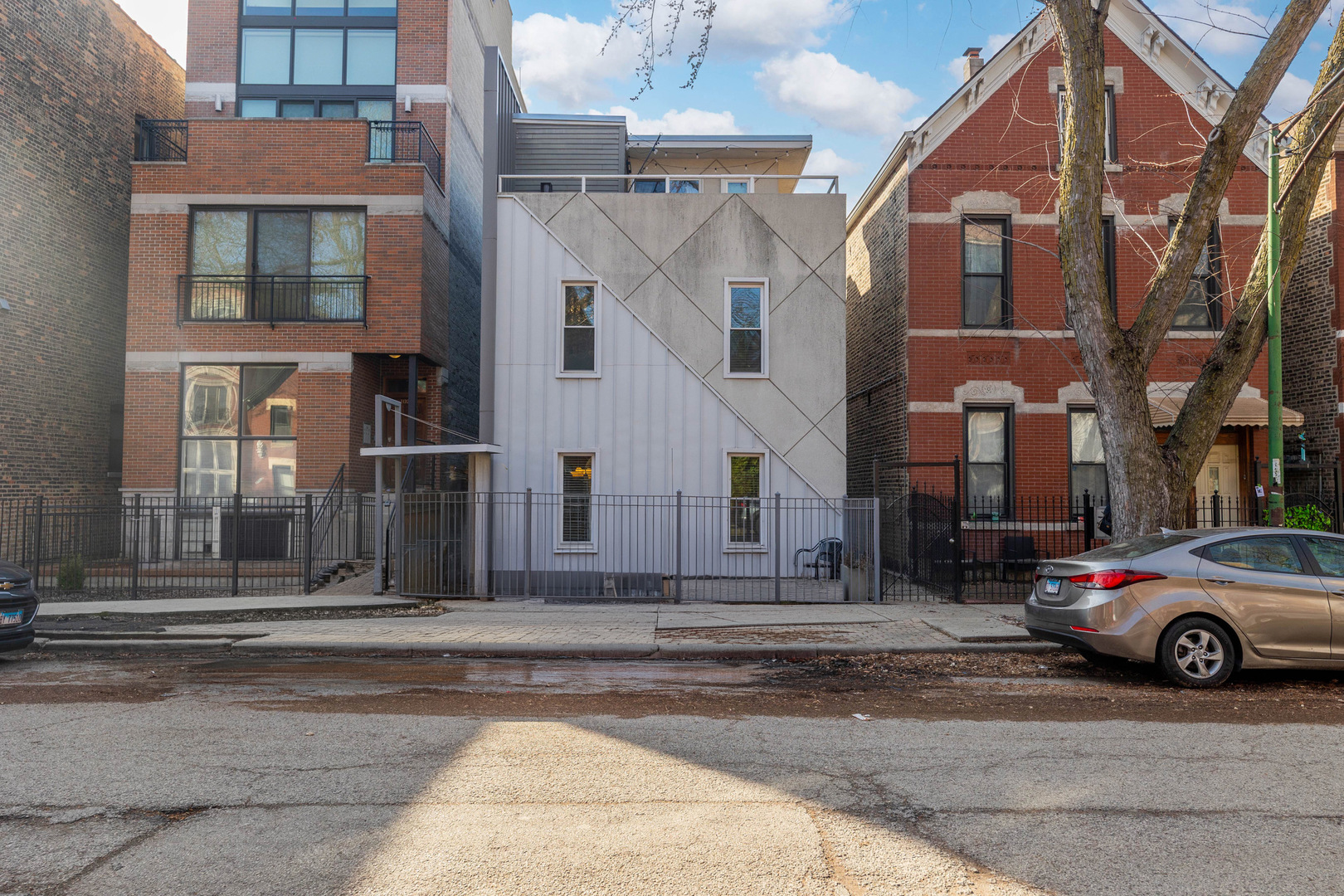 1060 North Hermitage Avenue Chicago IL 60622