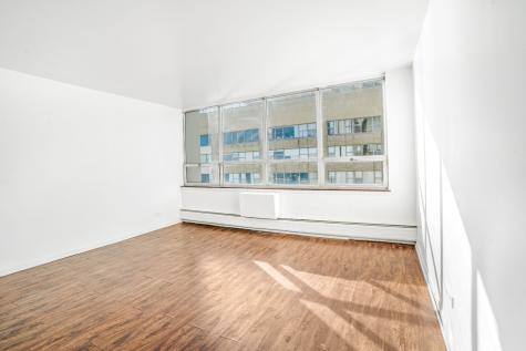 6171 North Sheridan Road Chicago IL 60660