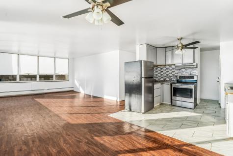 6171 North Sheridan Road Chicago IL 60660