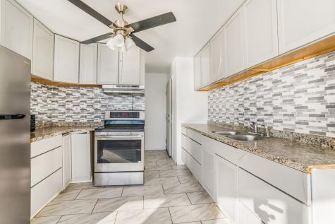6171 North Sheridan Road Chicago IL 60660