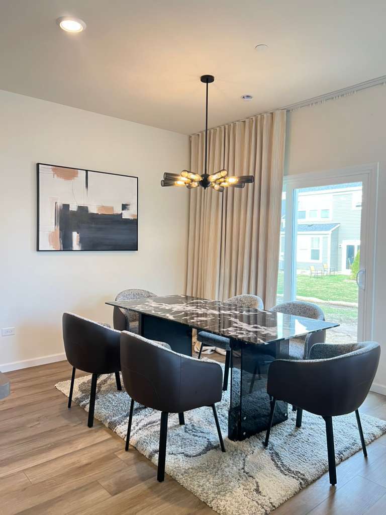 2256 Horseshoe Circle Naperville IL 60564