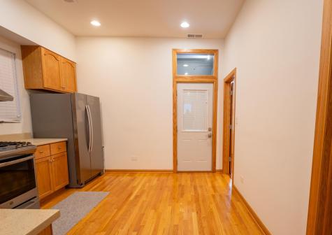 3324 North Hoyne Avenue Chicago IL 60618