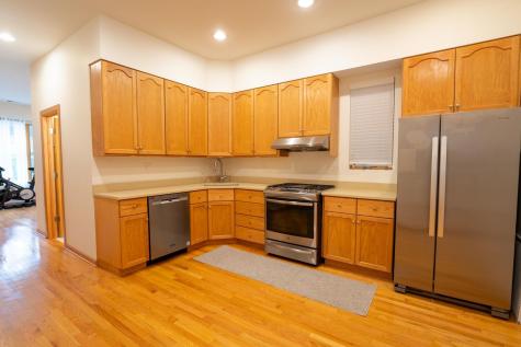 3324 North Hoyne Avenue Chicago IL 60618