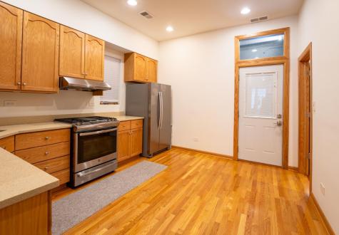 3324 North Hoyne Avenue Chicago IL 60618