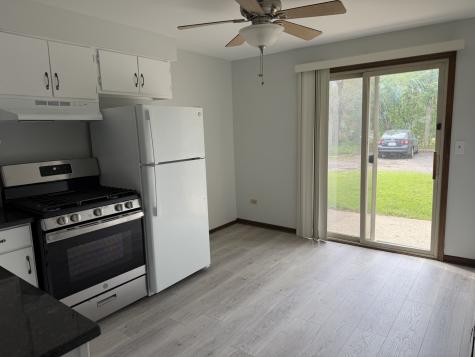 1465 Abbott Drive Elgin IL 60123