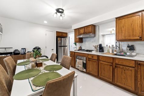 5241 North Reserve Avenue Chicago IL 60656