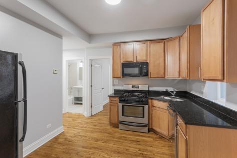 2009 West Jarvis Avenue Chicago IL 60645
