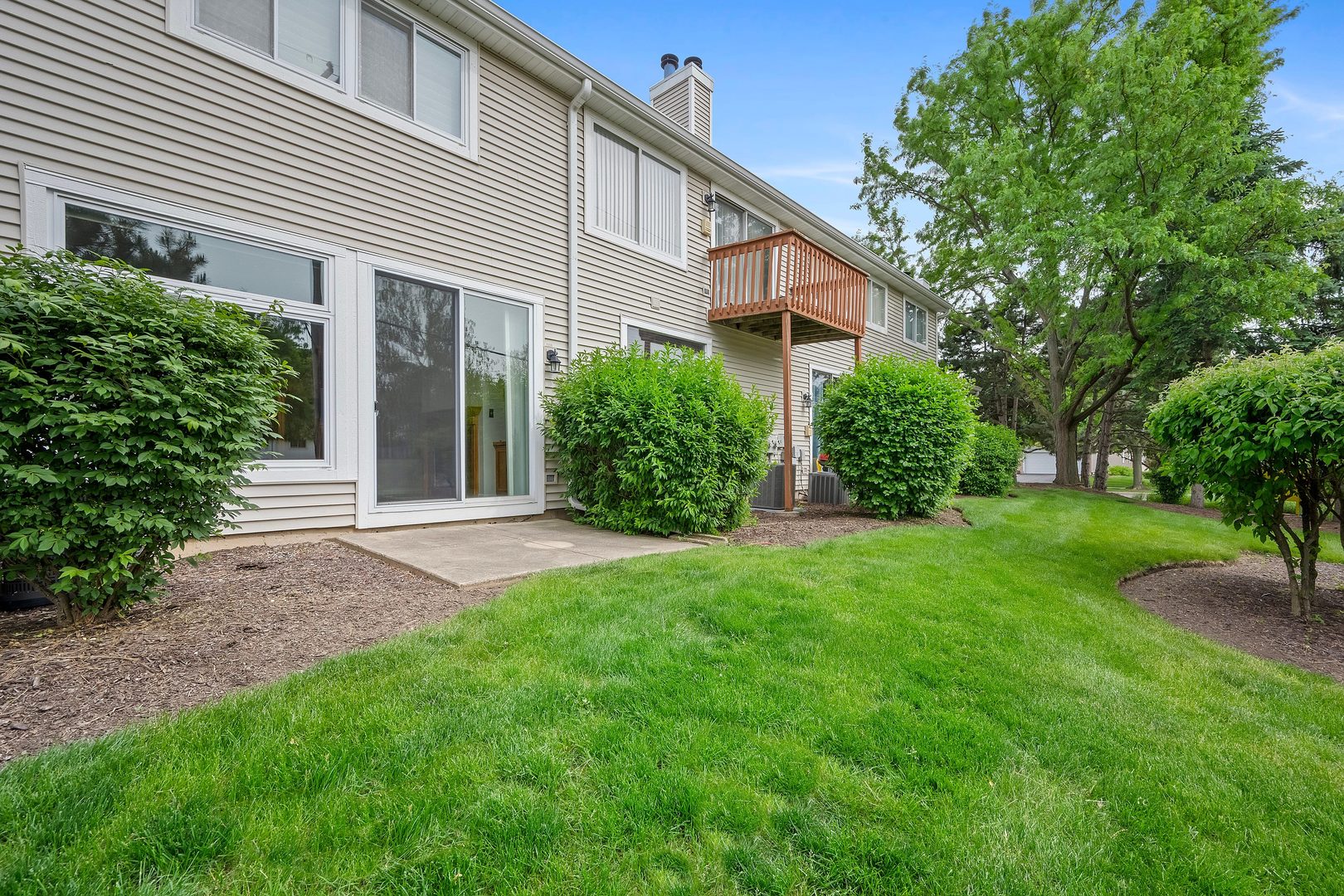 1008 East Wilson Avenue Lombard IL 60148