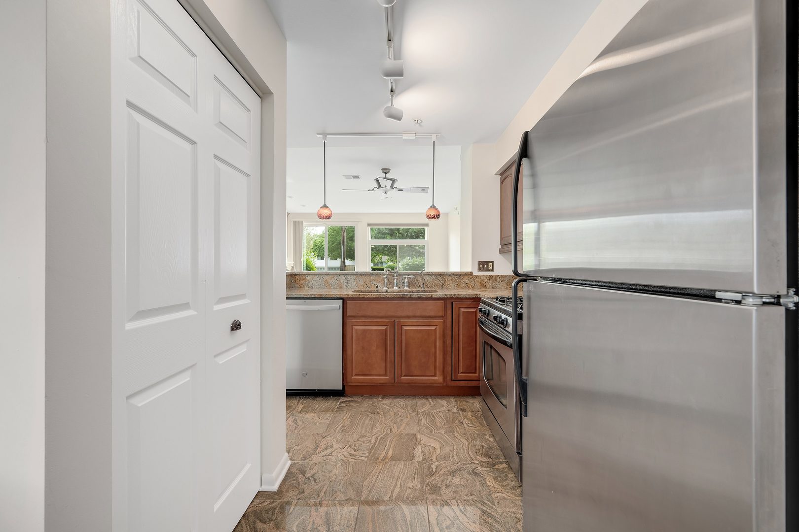 1008 East Wilson Avenue Lombard IL 60148